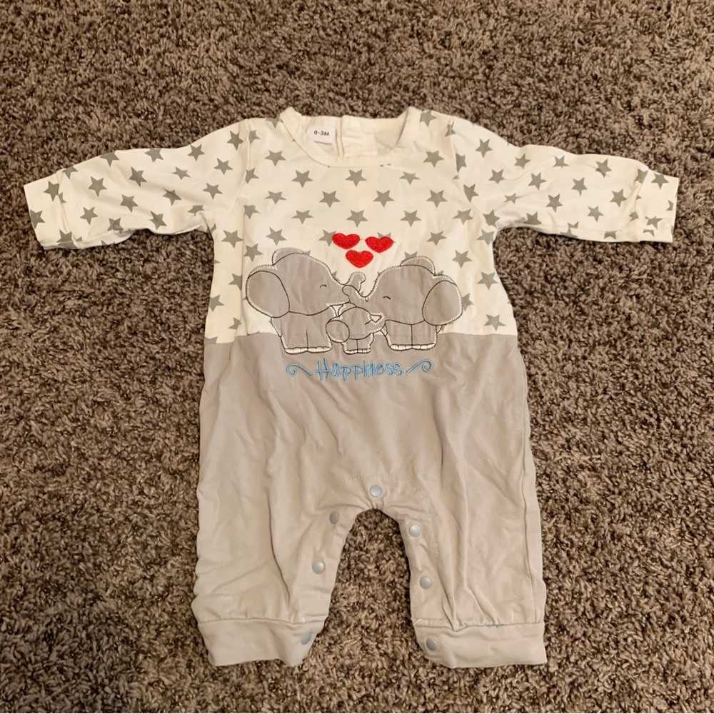 Gender Neutral Elephant Outfit